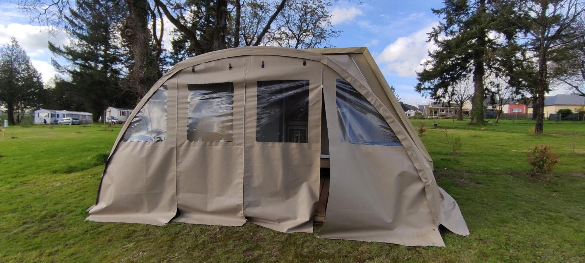 Camping Le Val Aux Fees - Broceliande Concoret Kültér fotó