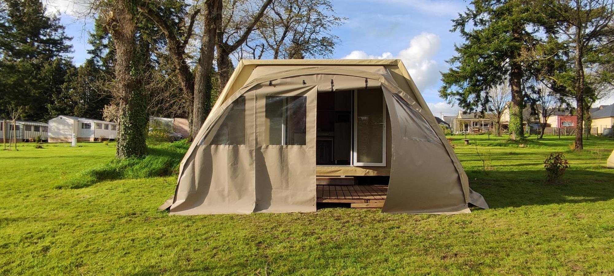 Camping Le Val Aux Fees - Broceliande Concoret Kültér fotó