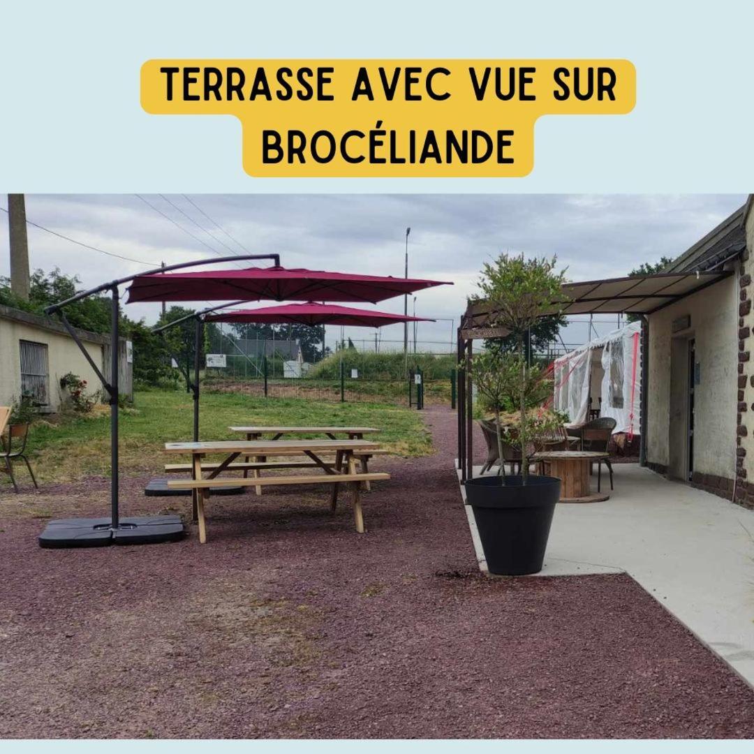 Camping Le Val Aux Fees - Broceliande Concoret Kültér fotó