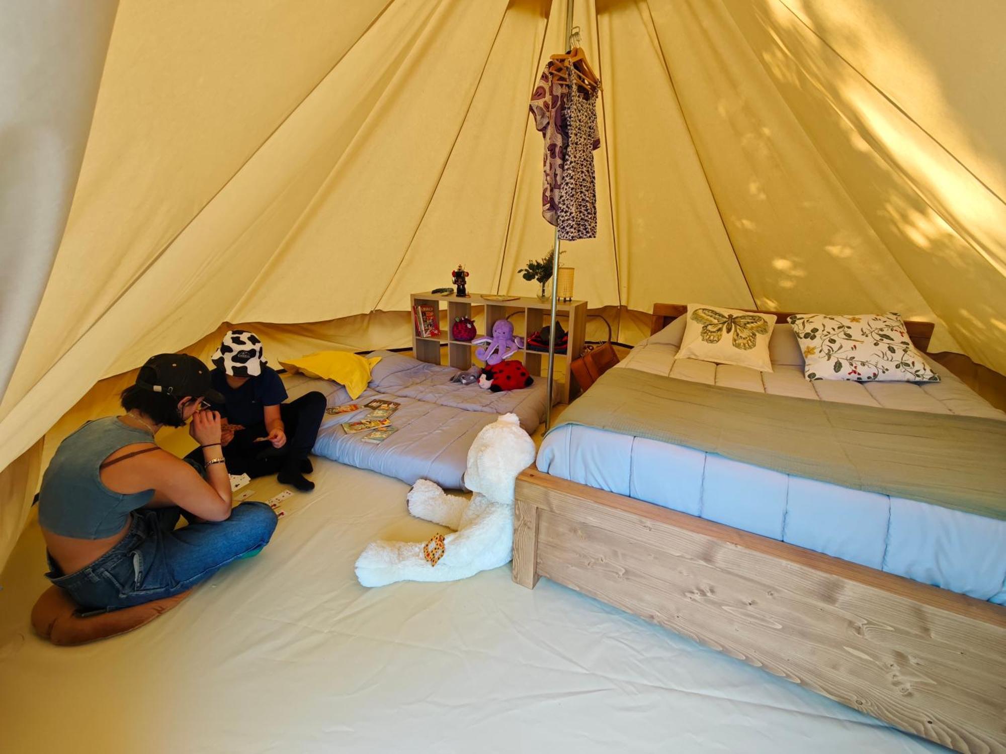 Camping Le Val Aux Fees - Broceliande Concoret Szoba fotó
